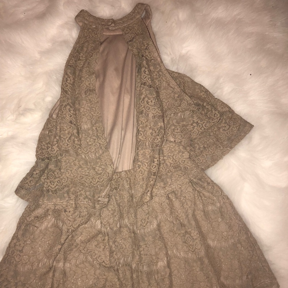 Romper - Picture 2 of 3